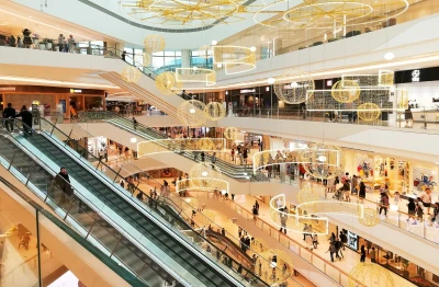 Shopping mall